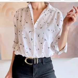 MADEWELL Celestial Moon & Stars
Embroidered Print White Blue Button Up Shirt
Top